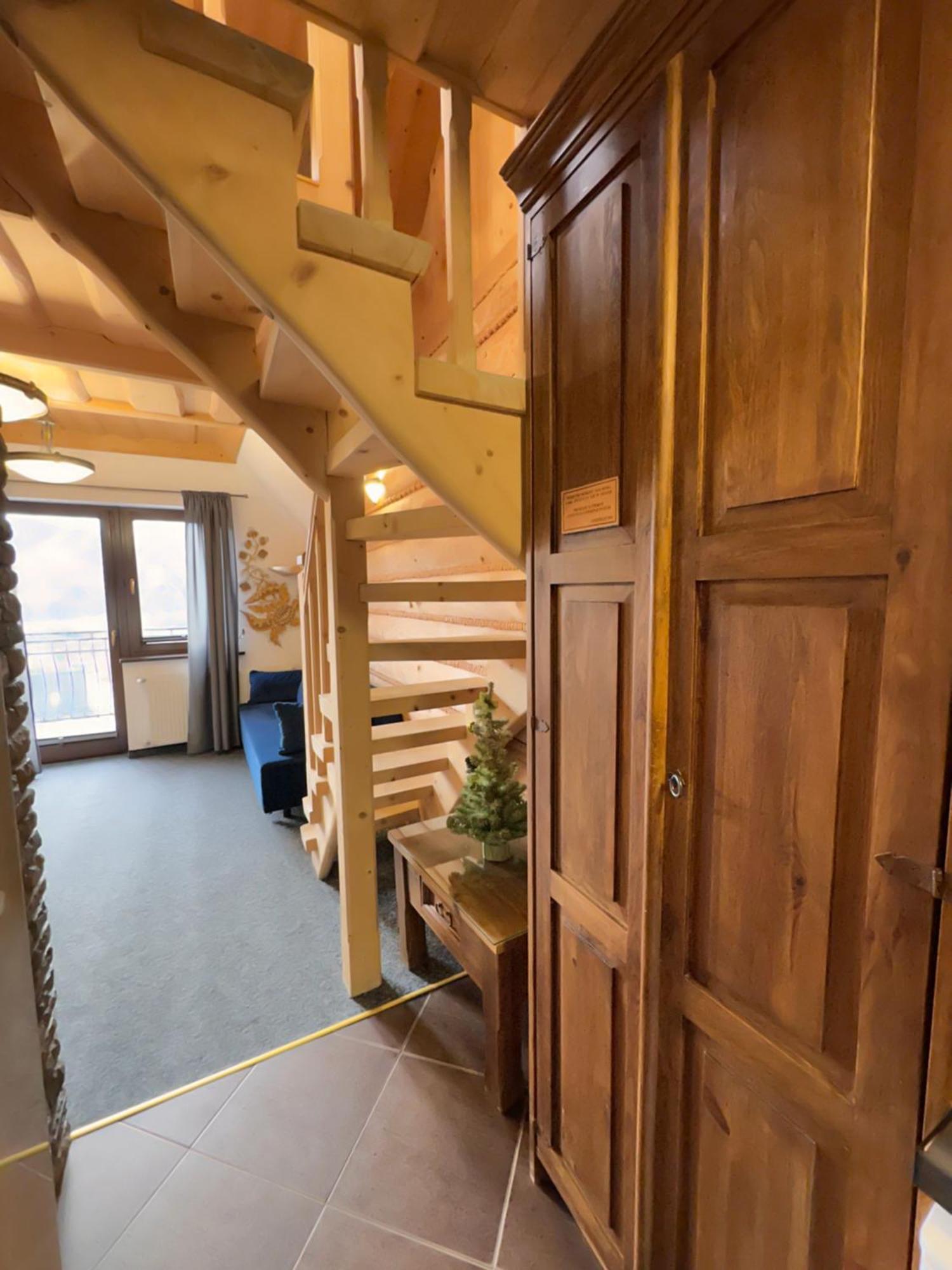 Apartamenty Z Widokiem Na Tatry Cztery Pory Roku Koscielisko Ngoại thất bức ảnh