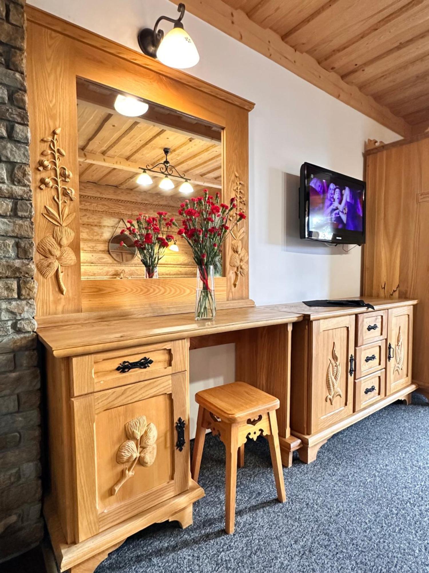 Apartamenty Z Widokiem Na Tatry Cztery Pory Roku Koscielisko Ngoại thất bức ảnh